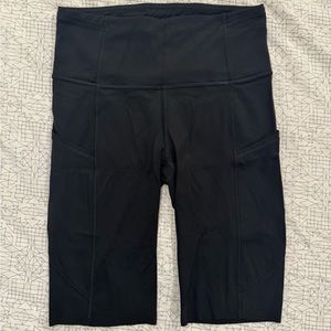 Lululemon Size 4 Biker Shorts EUC